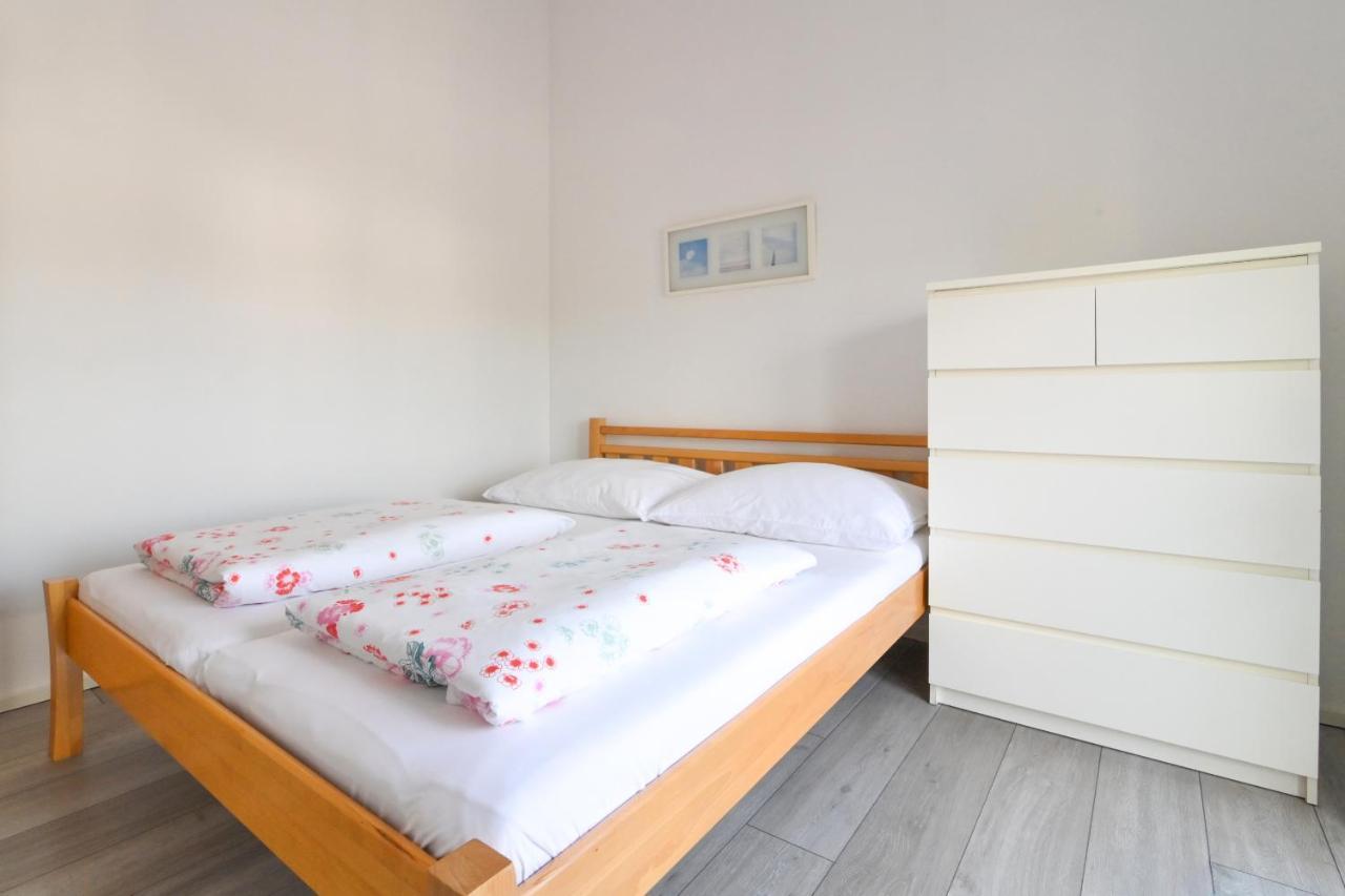 Apartments Basic Sveti Anton 88 Malinska Kültér fotó